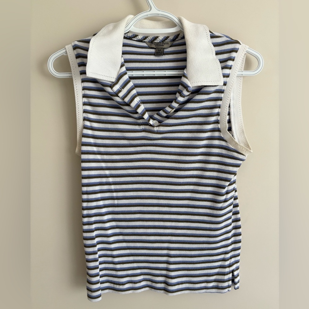 Striped Sleeveless Top with Collar